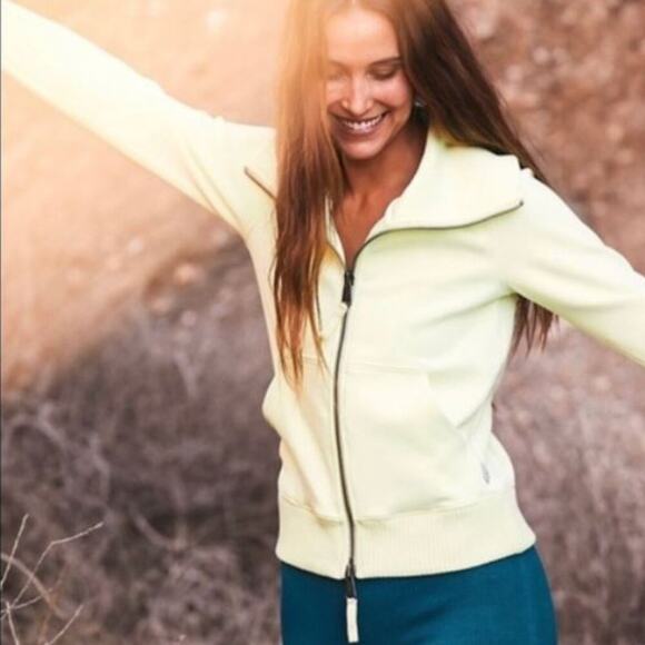 Free People Tops - Free People Movement Lead The Pack Jacket Sweatshirt Activewear Granola Large